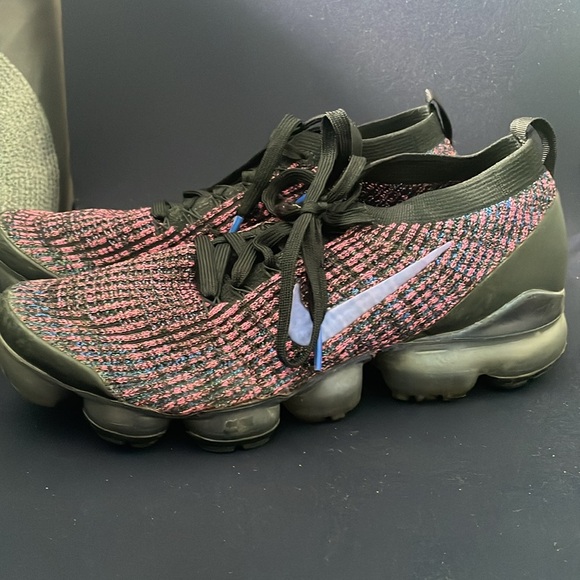 Nike Vapor Max - Picture 2 of 6